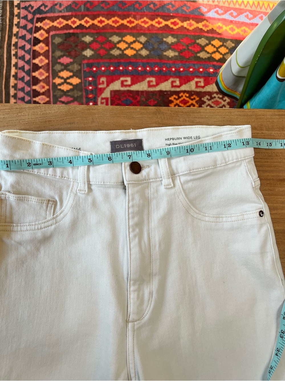 DL1969 Hepburn Wide Leg High-Rise Cropped Jeans in Eggshell - 27 waist - Picture 8 of 10